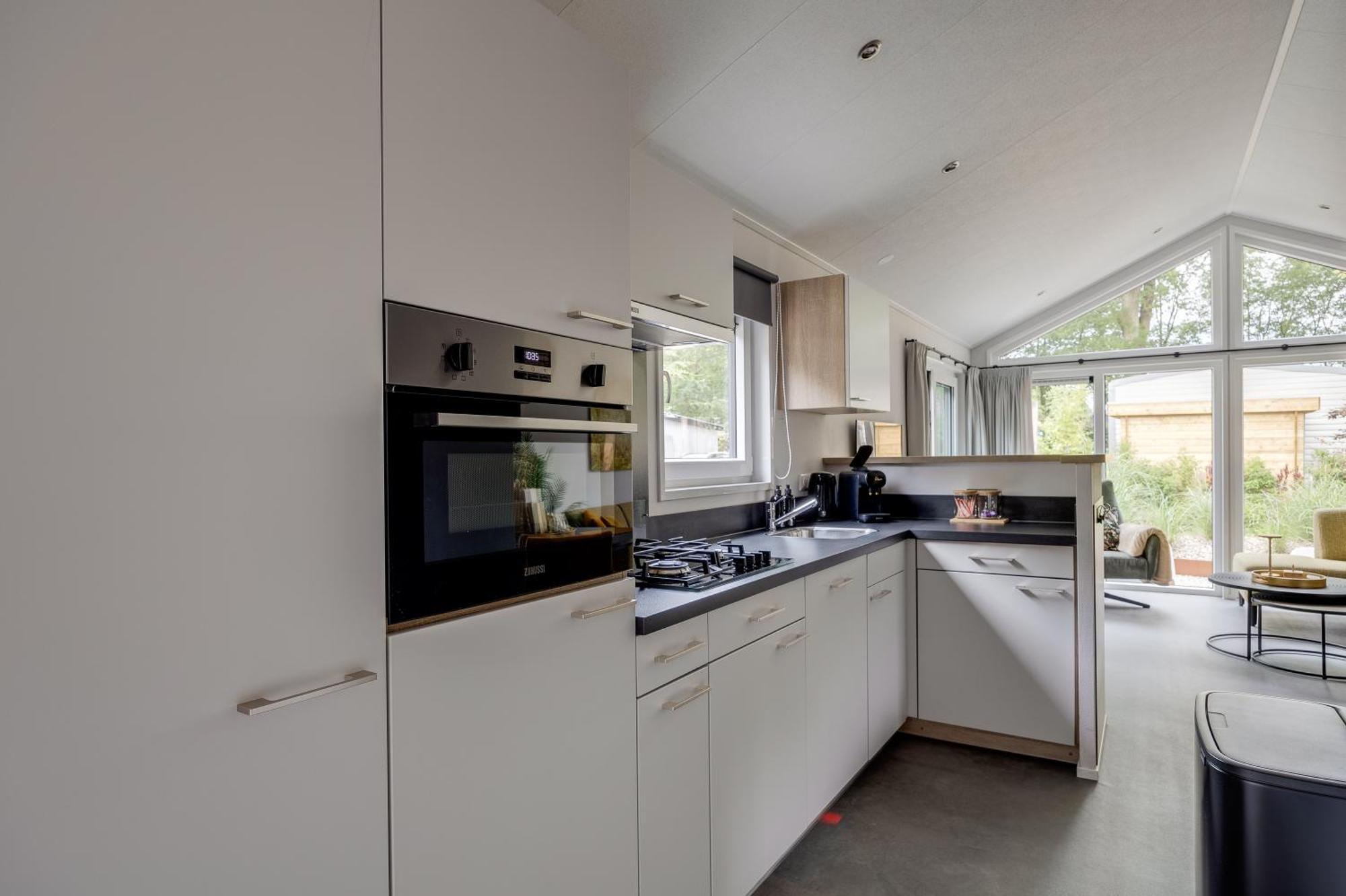 Modern Ingericht Chalet Op Groen Park Op De Veluwe Epe Εξωτερικό φωτογραφία