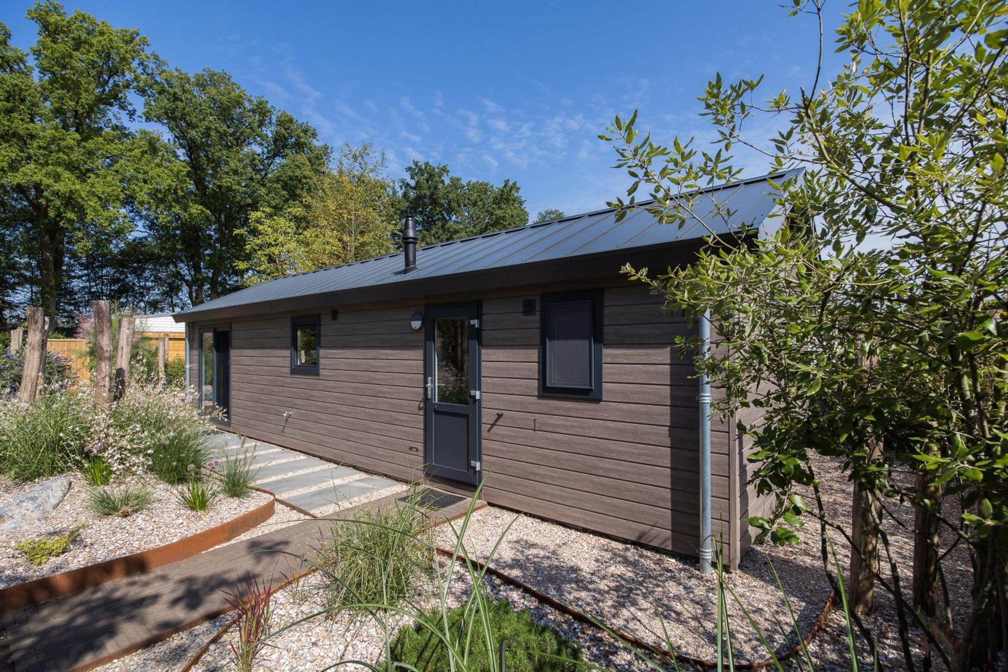 Modern Ingericht Chalet Op Groen Park Op De Veluwe Epe Εξωτερικό φωτογραφία
